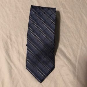Premium:: Calvin Klein Imported 100% Silk Tie